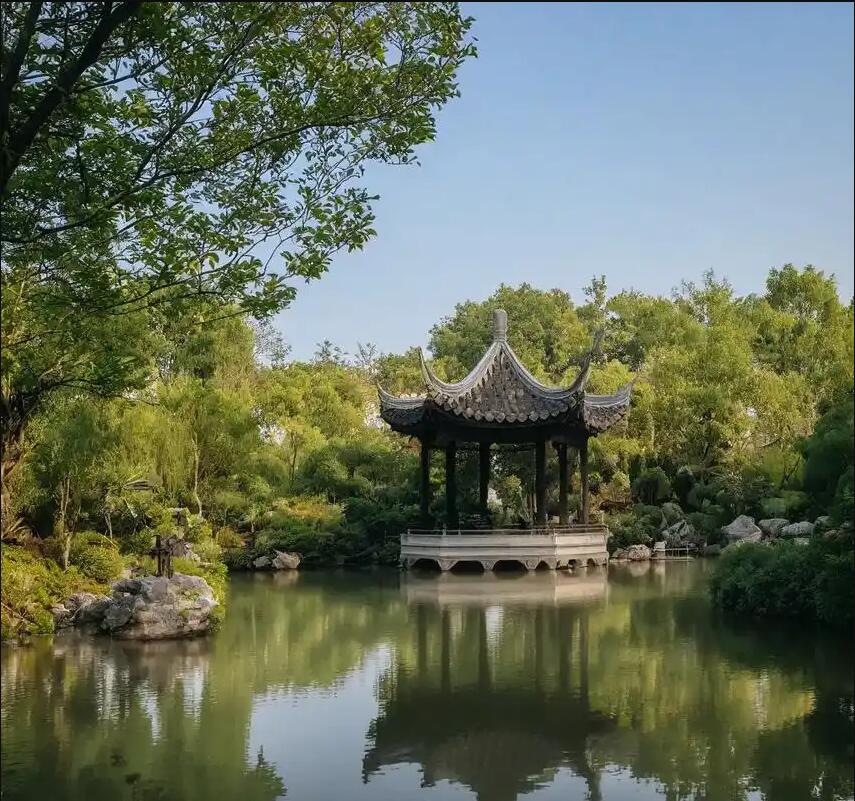 徐汇区盼烟餐饮有限公司